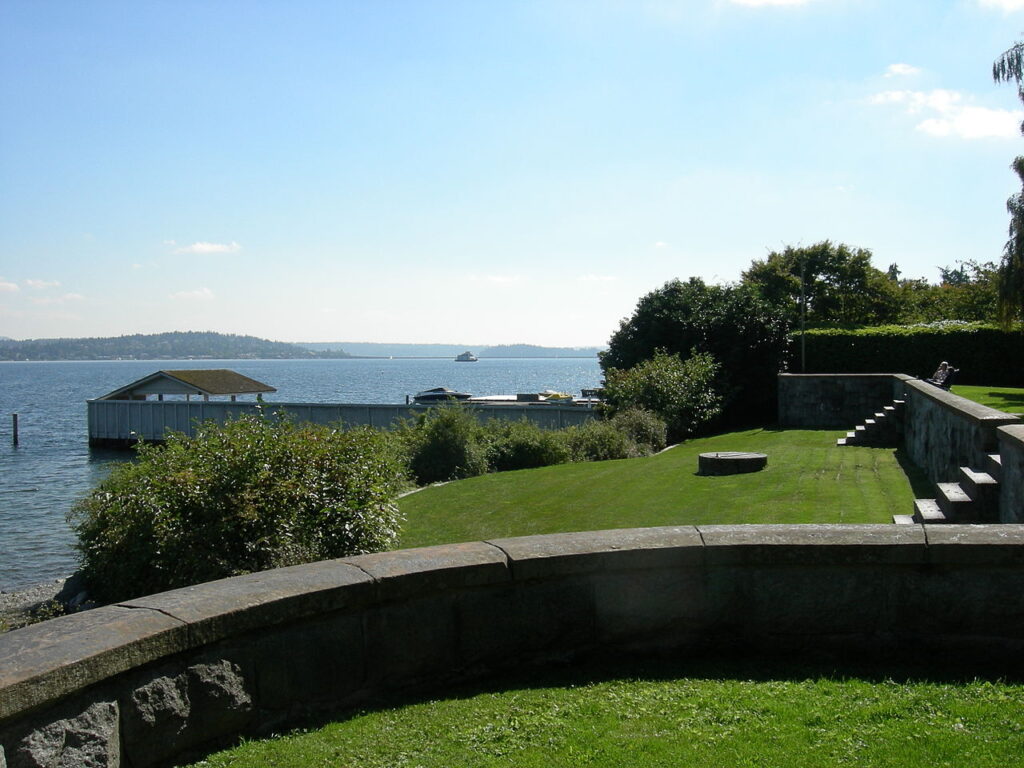 By Joe Mabel, CC BY-SA 3.0, https://commons.wikimedia.org/w/index.php?curid=2798408
